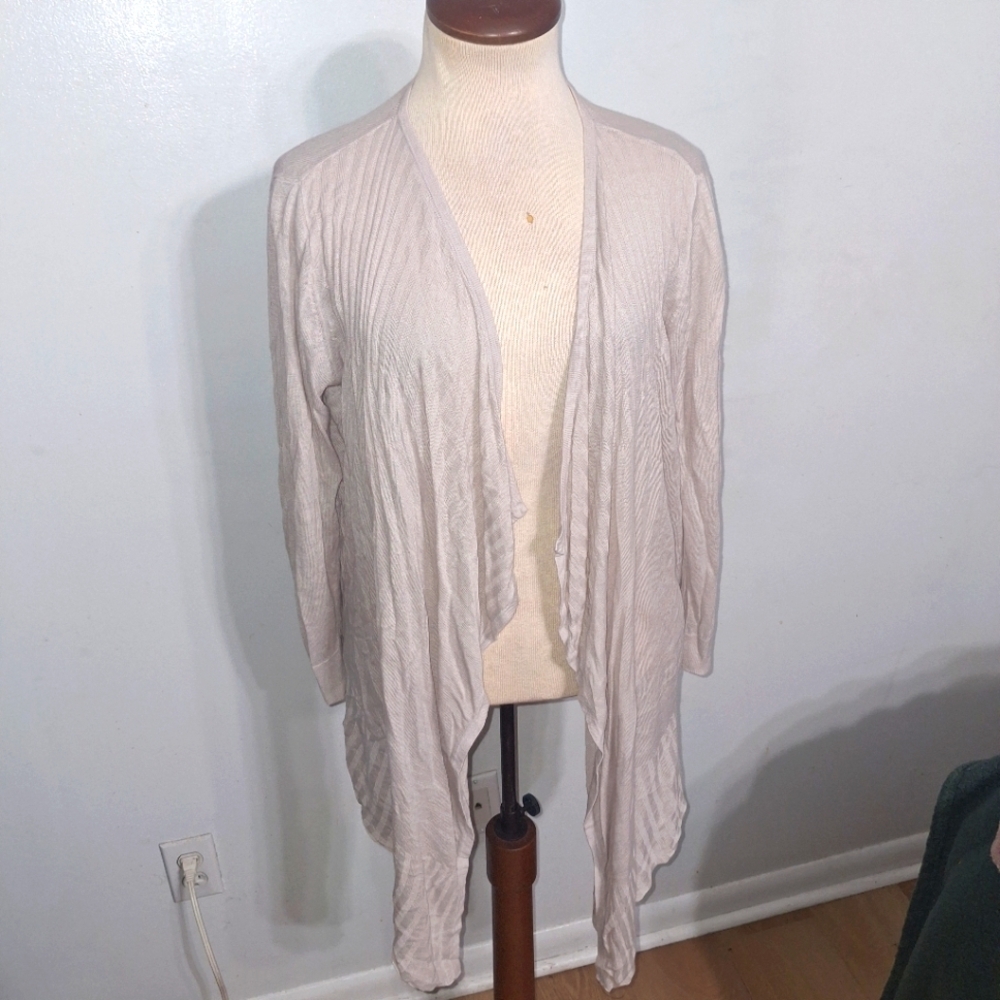 August Silk / Cardigan- W Sz Medium